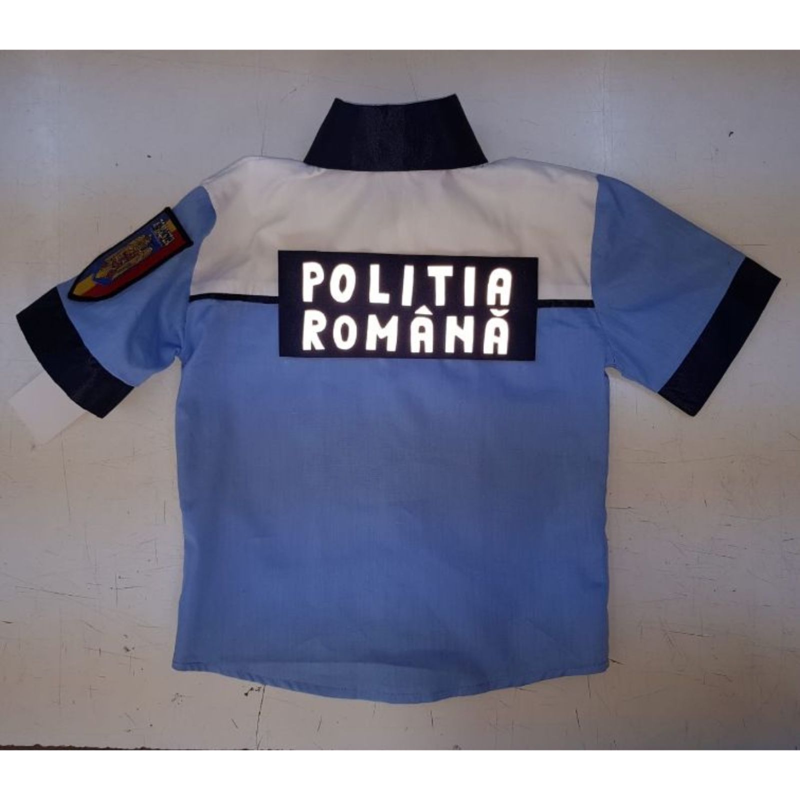 Costum politist copii- sapca bicolora și scris reflectorizant 1