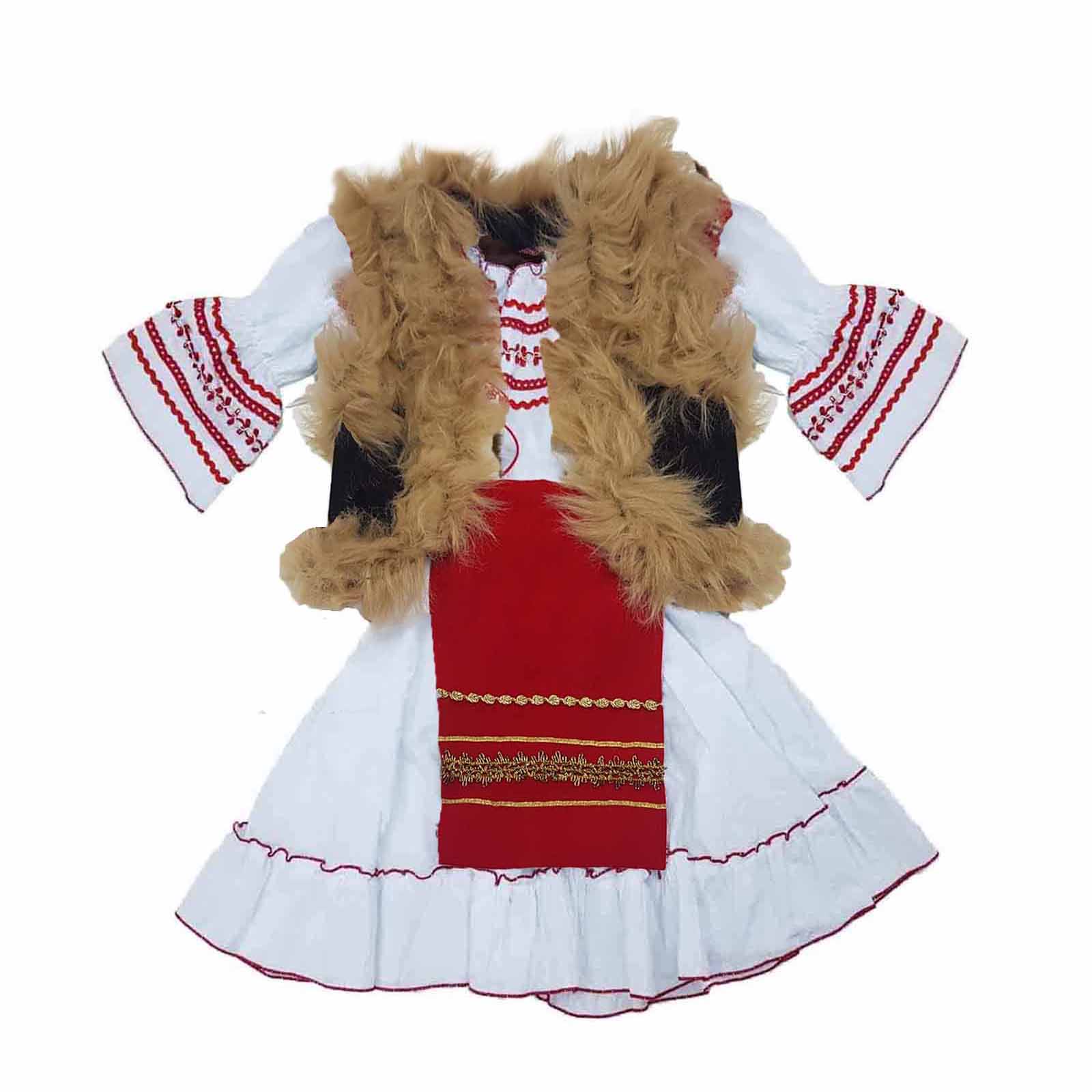 Costum popular fete cu bundita